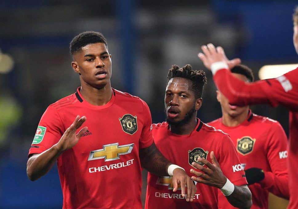 Manchester United reprend la piste